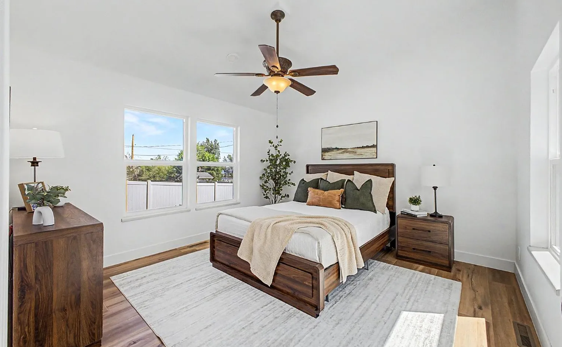 Primary Bedroom — Basic Staging